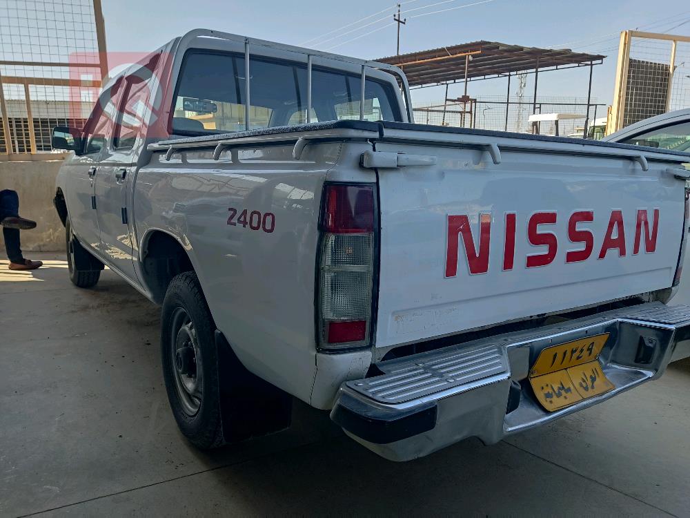 نيسان بيك اب
